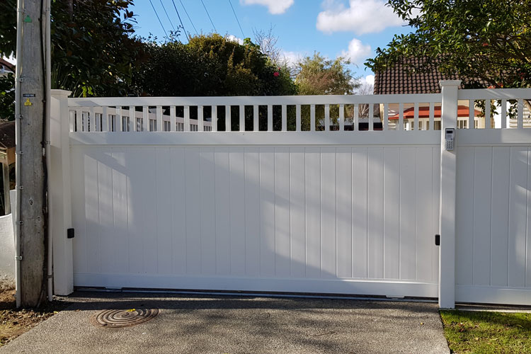 Remote control gates in San Jose